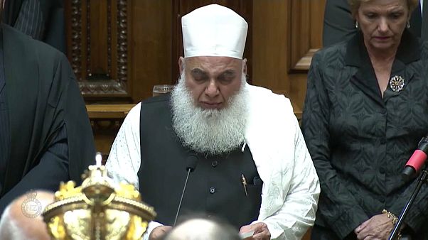 Yeni Zelanda parlamentosunda terör kurbanları için Kuran okundu Yeni Zelanda parlamentosunda terör kurbanları için Kuran okundu