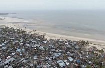 مشاهد من الدمار الذي حصل في موزمبيق نتيجة الإعصار