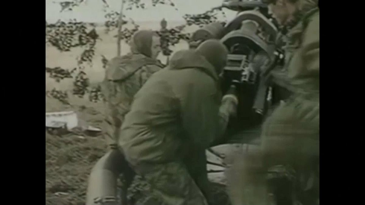 A tale of two Argentine Falkland War helmets