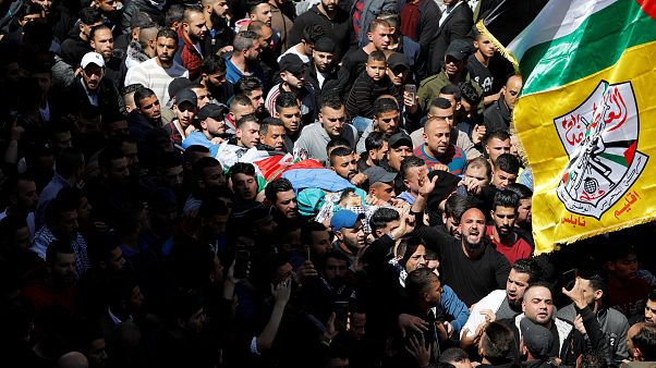 Três jovens palestinianos abatidos na Cisjordânia Três jovens palestinianos abatidos na Cisjordânia