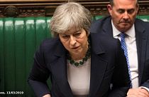 Rövid halasztást kér az EU-tól May, Macron azonban megvétózhatja