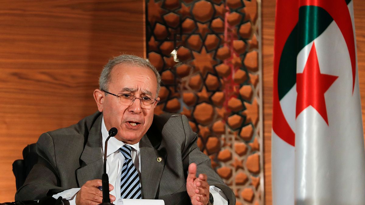 رمطان لعمامرة  نائب رئيس الوزراء الجزائري