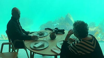 Подводный ресторан в Норвегии