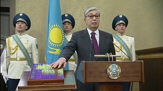 Beiktatták az új kazah elnököt