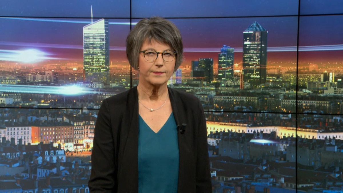 Euronews am Abend mit Anja Bencze: Karadzic-Urteil & Schulbus-Attacke 