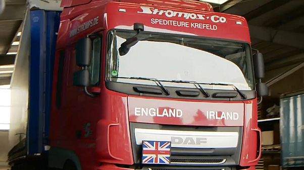 Studie: Harter "Brexit" kostet Deutschland bis zu 10 Milliarden Euro jährlich Studie: Harter "Brexit" kostet Deutschland bis zu 10 Milliarden Euro jährlich