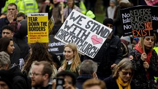 Yeni Zelanda'da camiiye gerçekleşen saldırı Londra'da protesto edildi