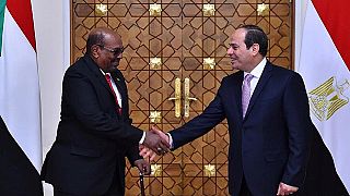 الخرطوم تستدعي السفير المصري على خلفية التنقيب عن النفط والغاز في البحر الأحمر