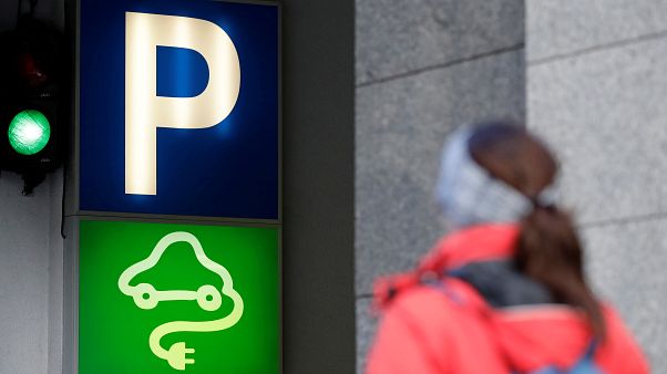 Amnistía Internacional: baterías de coches eléctricos dañan el medio ambiente Amnistía Internacional: baterías de coches eléctricos dañan el medio ambiente
