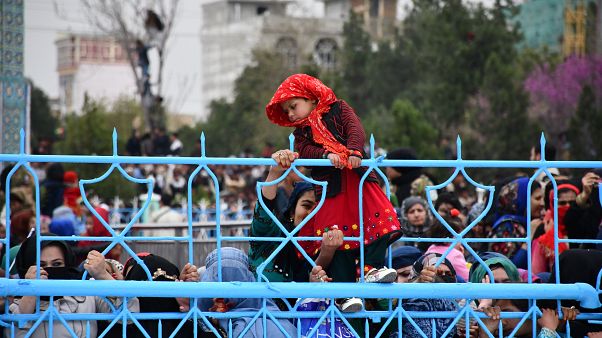 مراسم نوروز مزارشریف در فضای امنیتی با حضور اشرف غنی برگزار شد مراسم نوروز مزارشریف در فضای امنیتی با حضور اشرف غنی برگزار شد