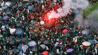 پنجمین جمعه اعتراضی در الجزایر؛ معترضان همچنان خواهان استعفای بوتفلیقه هستند