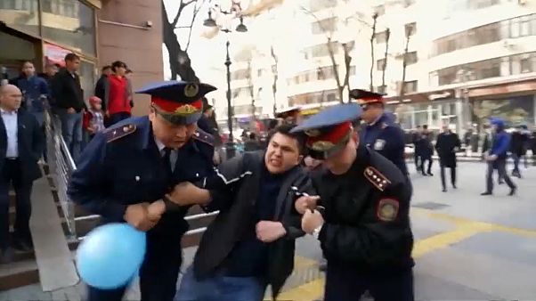 Astana heißt Nursultan: Proteste in Kasachstan Astana heißt Nursultan: Proteste in Kasachstan
