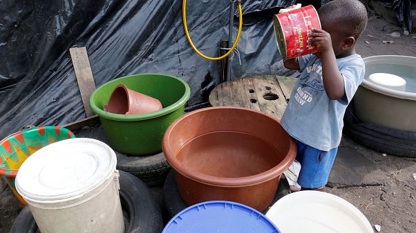 Savaş bölgelerinde çocukların kirli sudan ölme riski, şiddet olaylarından üç kat daha fazla Savaş bölgelerinde çocukların kirli sudan ölme riski, şiddet olaylarından üç kat daha fazla