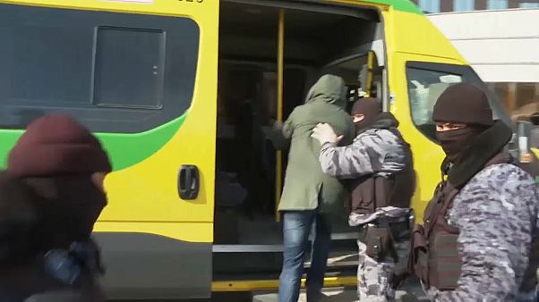 Von Astana zu Nursultan: Demonstranten festgenommen Von Astana zu Nursultan: Demonstranten festgenommen