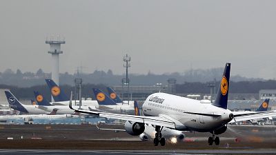 Computerpanne bei der Deutschen Flugsicherung: Flüge fallen aus