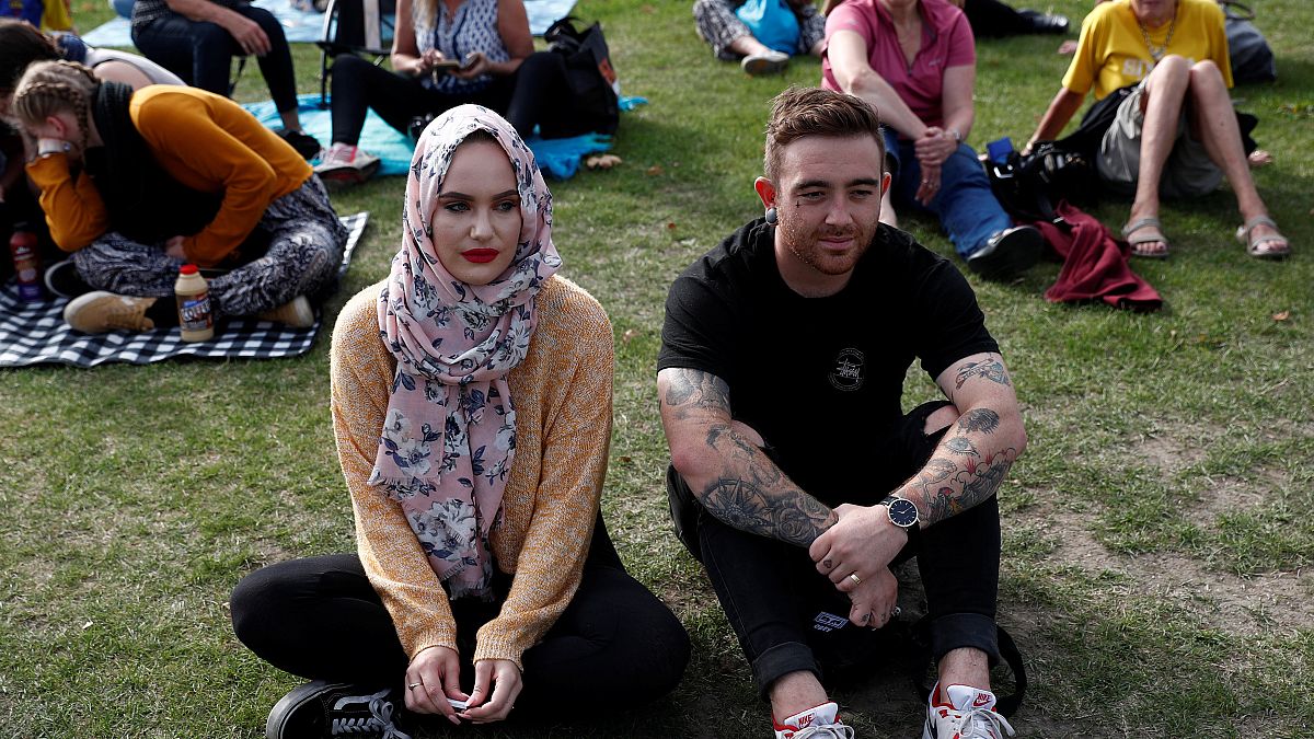 چهل‌هزار نیوزیلندی یاد قربانیان حملات تروریستی به مساجد را گرامی داشتند 