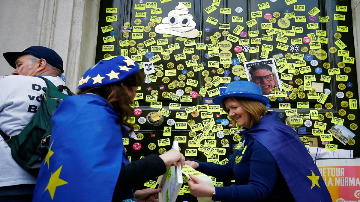  بریتانیا؛ طومار مخالفان خروج از اتحادیه اروپا رکورد ۵ میلیون امضاء را شکست