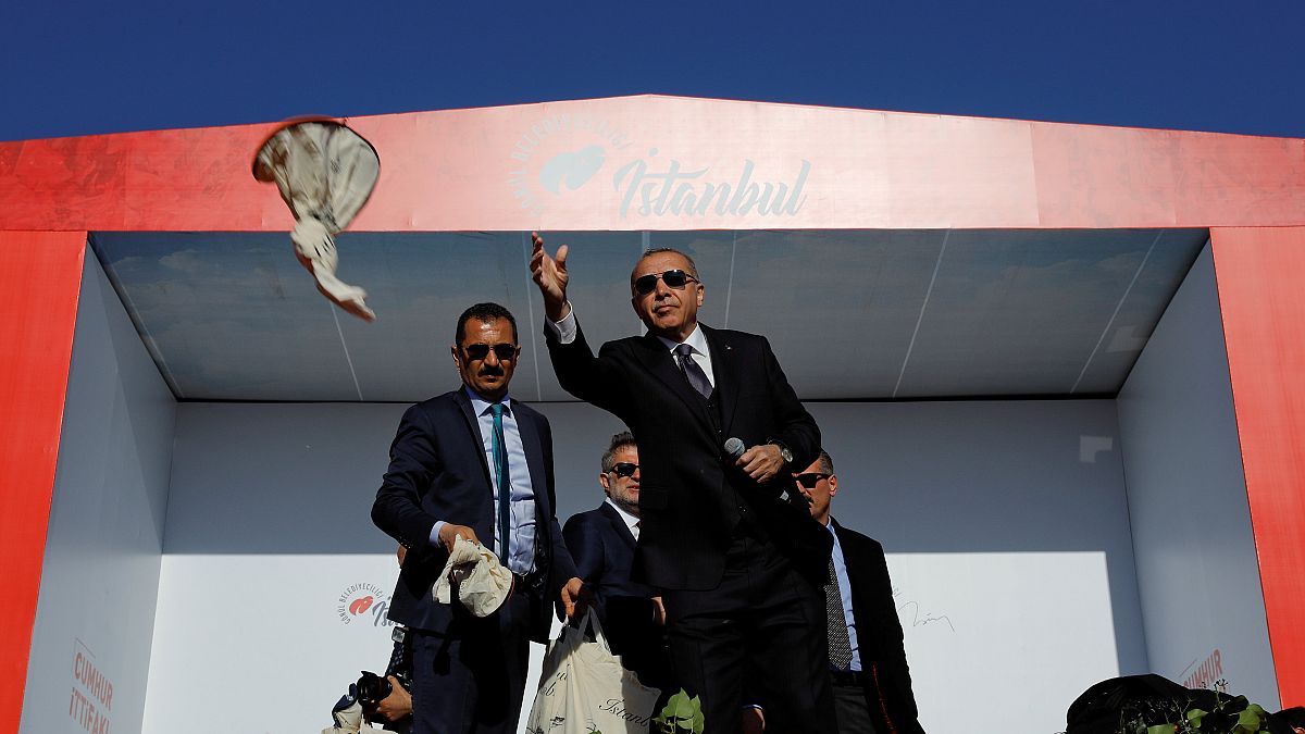 إردوغان يقول إن تركيا ستنقل قضية الجولان إلى الأمم المتحدة