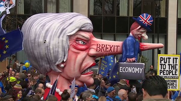 Brexit: nella notte il parlamento mette sotto tutela il governo Brexit: nella notte il parlamento mette sotto tutela il governo