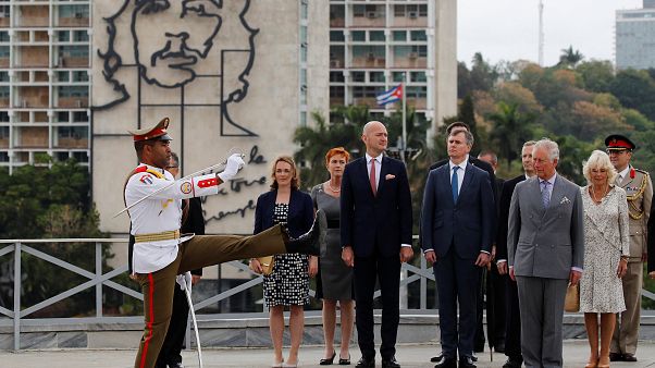 El príncipe Carlos y Camilla en la plaza de la Revolución de La Habana El príncipe Carlos y Camilla en la plaza de la Revolución de La Habana