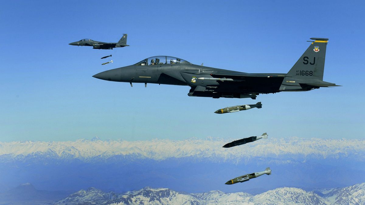 کشته شدن ۱۰ کودک در هوایی نیروهای بین المللی به شمال افغانستان
