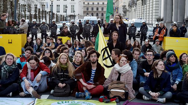 Ambientalistas querem lei climática urgente na Bélgica Ambientalistas querem lei climática urgente na Bélgica