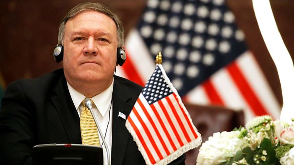 درخواست پمپئو از مسکو برای پایان دادن به «رفتار غیر سازنده» در ونزوئلا درخواست پمپئو از مسکو برای پایان دادن به «رفتار غیر سازنده» در ونزوئلا