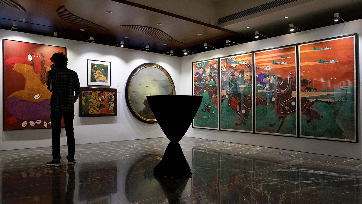 Hindistan'ın en büyük banka dolandırıcılığıyla suçlanan Modi'nin sanat koleksiyonu açık artırmada