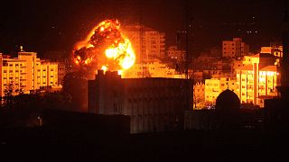 İsrail jetleri Gazze'yi bombaladı