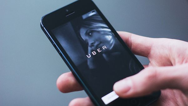 "أوبر" تشتري "كريم" في أكبر صفقة رقمية في الشرق الأوسط "أوبر" تشتري "كريم" في أكبر صفقة رقمية في الشرق الأوسط