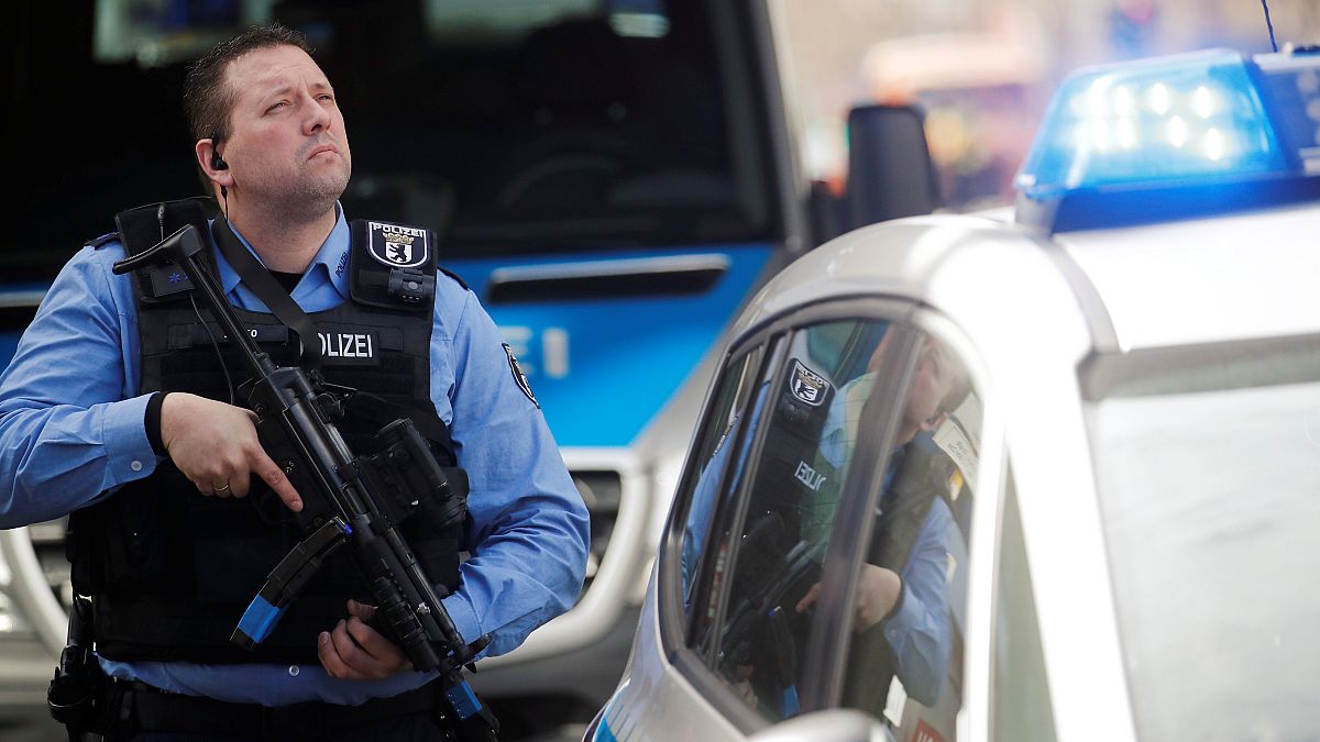 Γερμανία: Εκκένωση δημαρχείων μετά από απειλές για βόμβες