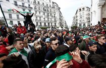 قناة تلفزيونية: الشرطة والجيش الجزائريان يفككان "خلية متشددة"