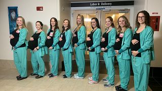 USA: 9 Säuglingsschwestern derselben Klinik gleichzeitig schwanger