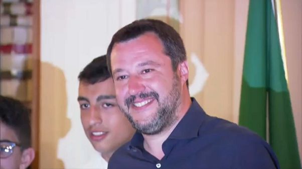 Salvini concede cidadania italiana a filho de pais egípcios Salvini concede cidadania italiana a filho de pais egípcios