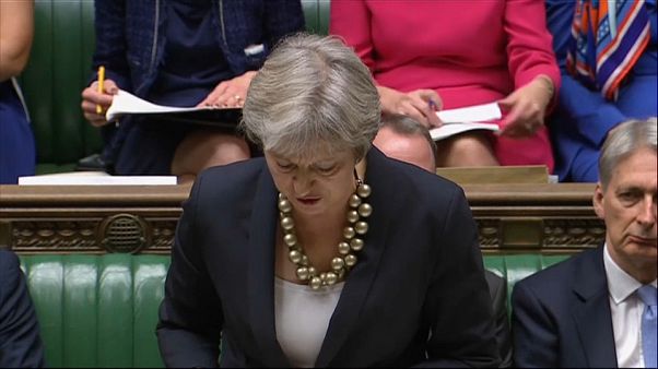 May ofrece su dimisión a cambio de la aprobación del Brexit May ofrece su dimisión a cambio de la aprobación del Brexit