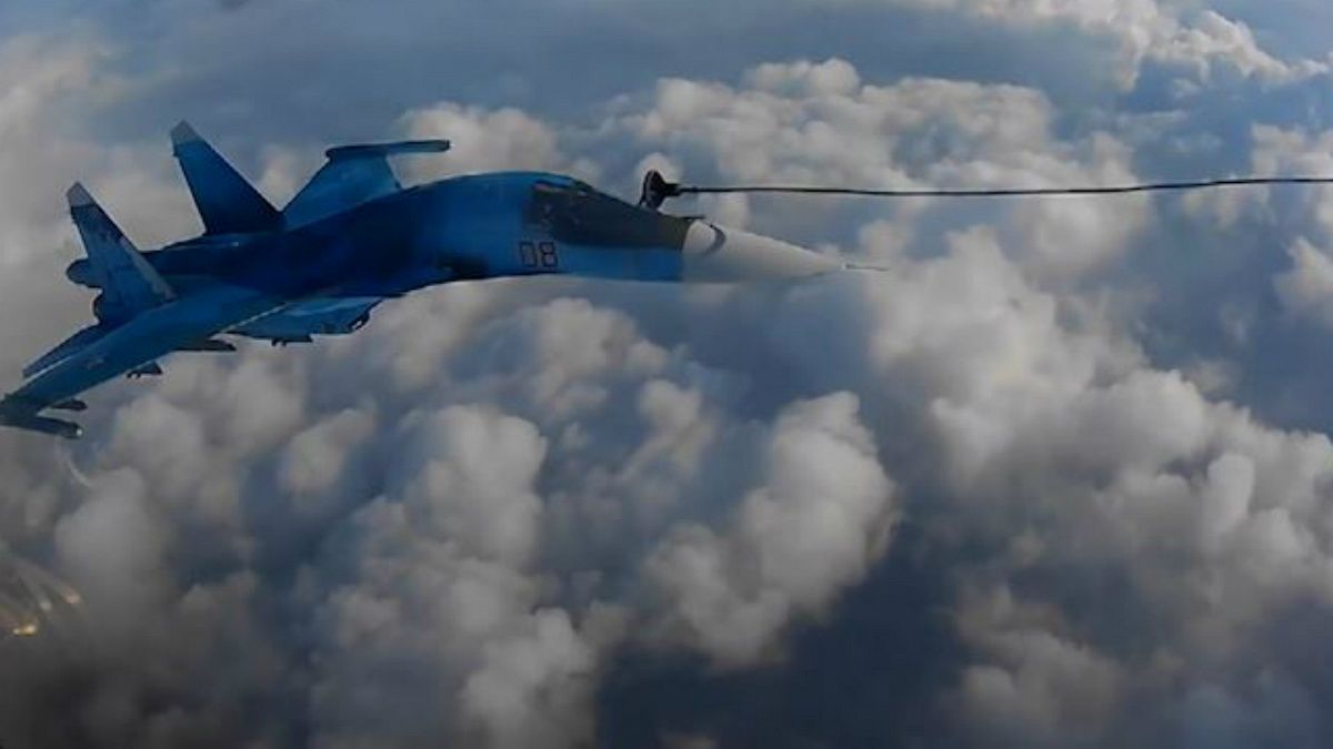 سوختگیری جت‌های روسی در آسمان 