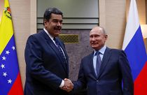 Vladimir Putin y Nicolás Maduro durante una reunión en Moscú, Rusia.