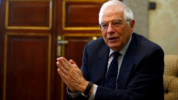 Katalonya ile ilgili sorulara sinirlenen İspanya Dışişleri Bakanı röportajı terk etti Katalonya ile ilgili sorulara sinirlenen İspanya Dışişleri Bakanı röportajı terk etti