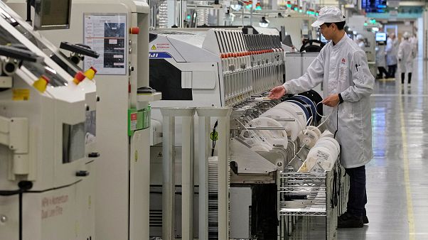 Huawei üretim merkezi Guangdong, Çin Huawei üretim merkezi Guangdong, Çin