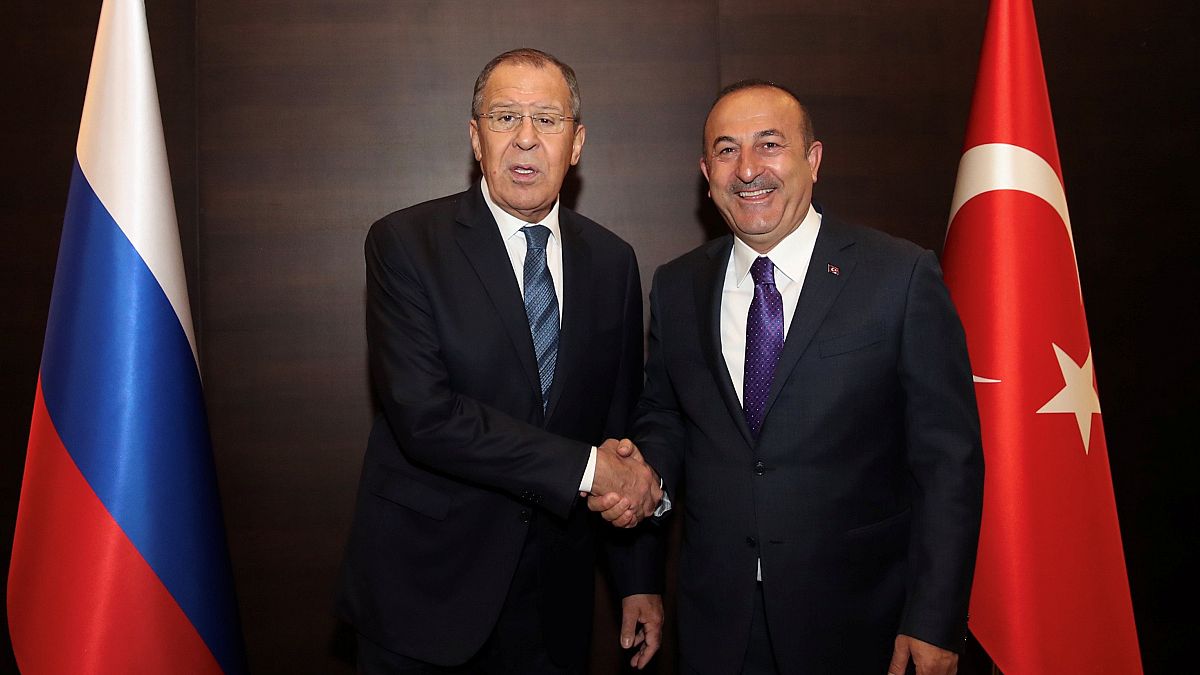 ترکیه درباره زمان تحویل گرفتن موشک‌های اس ۴۰۰ با روسیه گفتگو می‌کند