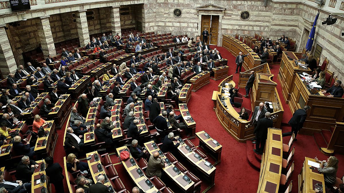 Βουλή: Υπερψηφίστηκε το νομοσχέδιο του υπ. Παιδείας
