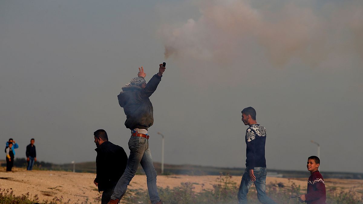 مقتل فلسطيني بنيران الجيش الإسرائيلي على حدود قطاع غزة بالتزامن مع إحياء "يوم الأرض" 