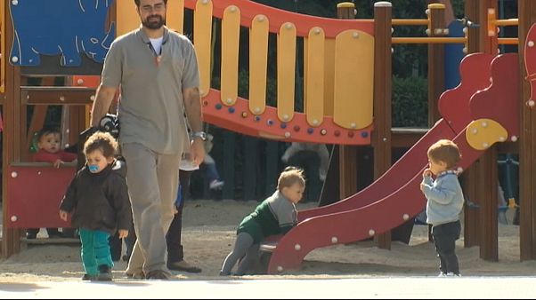 Perché in Italia si ha paura a metter su famiglia? Perché in Italia si ha paura a metter su famiglia?