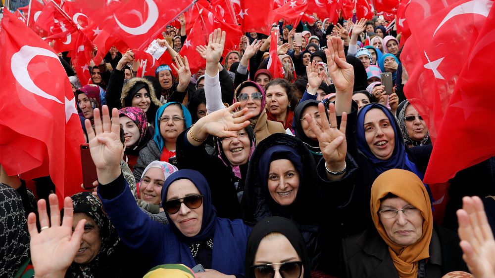 Turkish opposition set to seize Ankara, Izmir in major setback for Erdogan  | Euronews