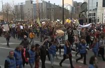 Más de ocho mil manifestantes por el clima en Bruselas