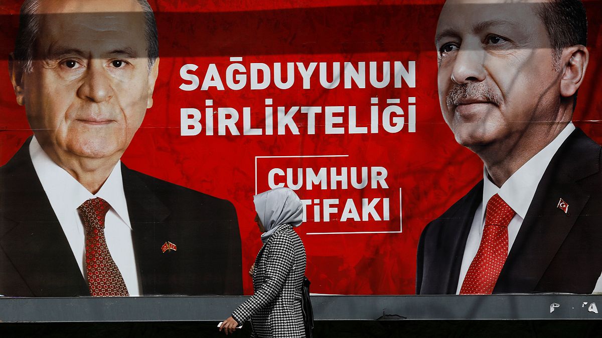 MHP ittifaka girmediği 9 şehirde AK Parti'ye karşı kazanıyor