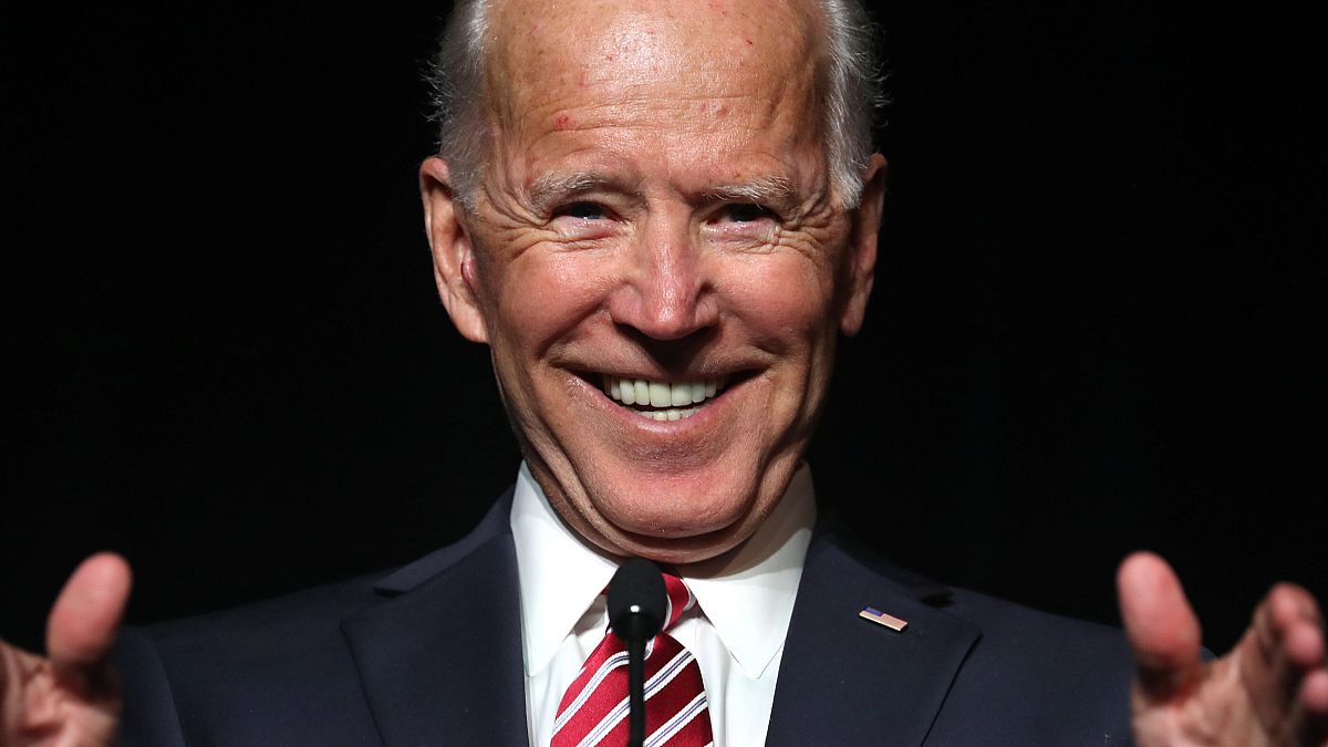 Vorwurf gegen Joe Biden: "An Haar gerochen und Hinterkopf geküsst"