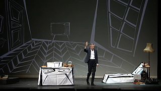 Philosoph Lévy tourt mit Pro-Europa-Theaterstück durch die EU