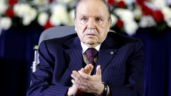 Президент Алжира Абдельазиз Бутефлика подал в отставку Президент Алжира Абдельазиз Бутефлика подал в отставку