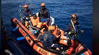 Μεσόγειος: Διάσωση 64 μεταναστών ανοιχτά της Λιβύης